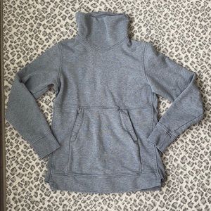 Lululemon Grey Women's 6 Turtleneck Sweatshirt